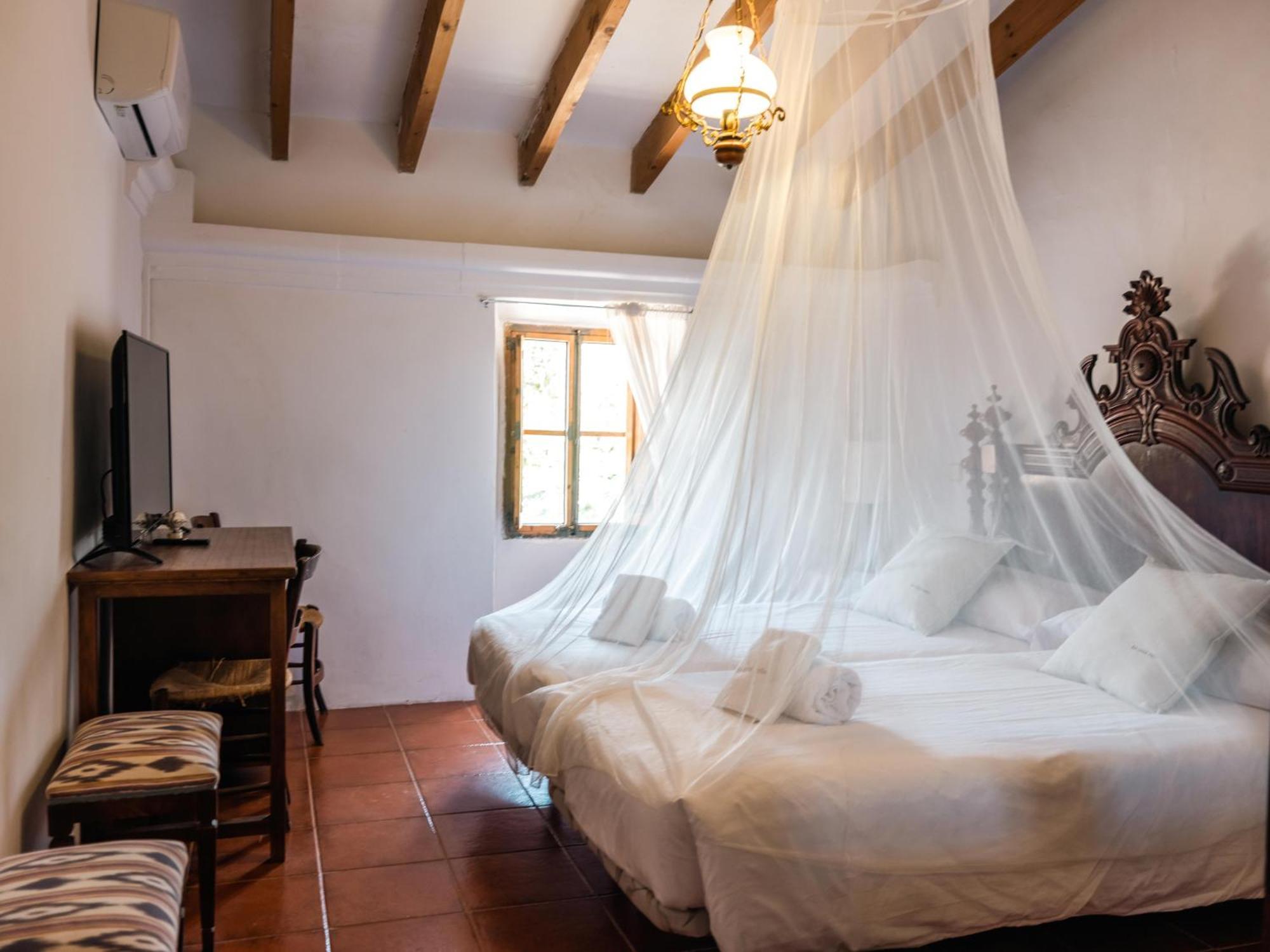 Finca Sa Cova Vella Manacor  Extérieur photo